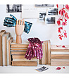 Дамски ръкавици в бордо с флорален принт-2 снимка