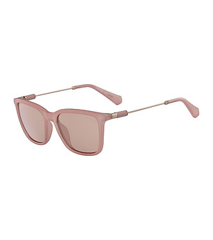 Дамски слънчеви очила в розов нюанс снимка