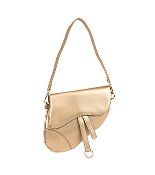Асиметрична дамска чанта в златисто Zana снимка