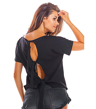 Черна дамска блуза с ефектно изрязан гръб Fabya снимка