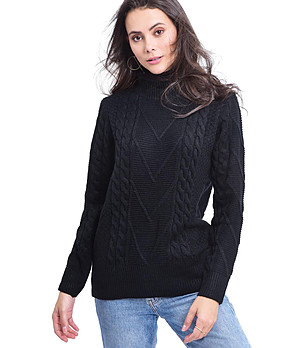 Черен дамски пуловер с плетеници Biana снимка