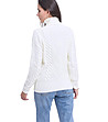 Бял дамски пуловер с плетеници Biana-1 снимка