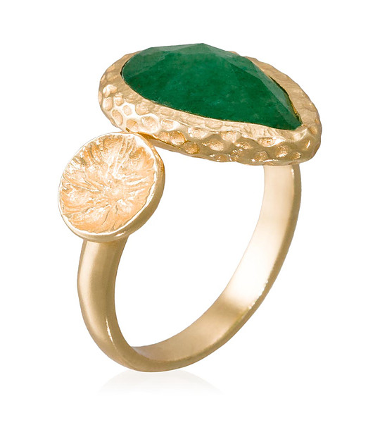 Златист дамски пръстен със зелен камък Hélena снимка