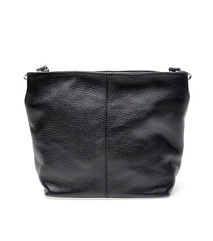 Черна дамска чанта от естествена кожа Hilda снимка