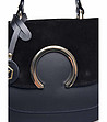 Дамска кожена чанта в черно със златист детайл Ardelia-2 снимка