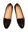 Дамски обувки в бургунд и черно Emilia-1 снимка