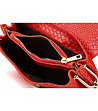 Червена дамска кожена чанта с релеф Ilona-3 снимка
