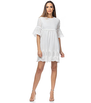 Памучна рокля с перфорации в бяло Fresia снимка