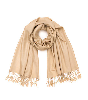 Дамски шал с ресни в бежово Vaia снимка