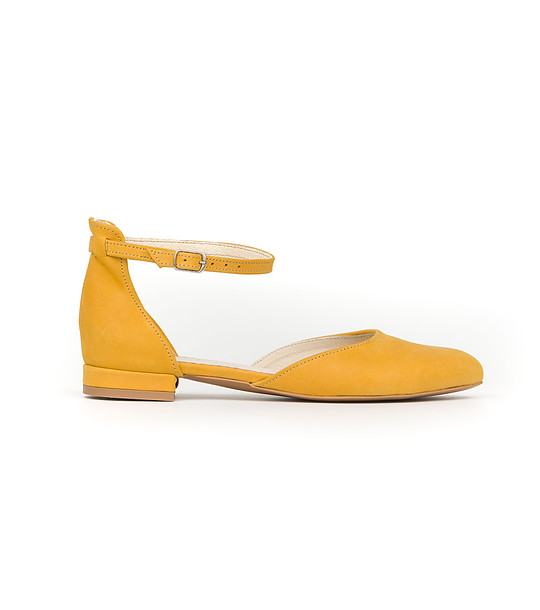 Отворени дамски кожени обувки в жълто Lili снимка