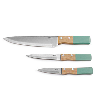 Комплект от три ножа със зелени дръжки снимка