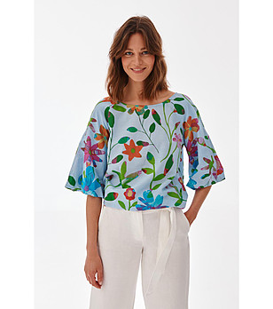 Светлосиня дамска памучна блуза с флорален принт Lona снимка