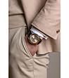 Сребрист мъжки часовник с черна кожена каишка с релеф Avenches-1 снимка