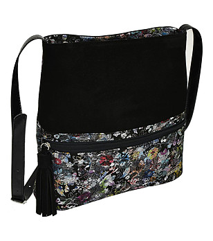 Черна дамска кожена чанта с панел с принт Persy снимка