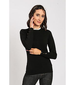 Черен дамски пуловер с бяла дантела Andrina снимка