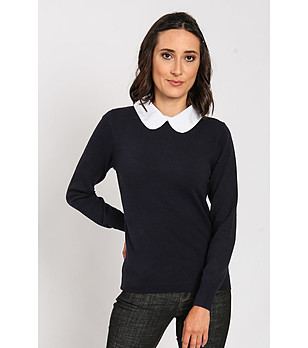Дамски тъмносин пуловер с бяла яка Klea снимка