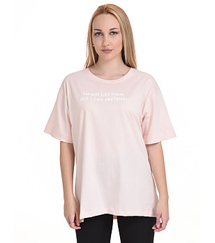 Дамска памучна розова тениска с бял надпис Gisele снимка