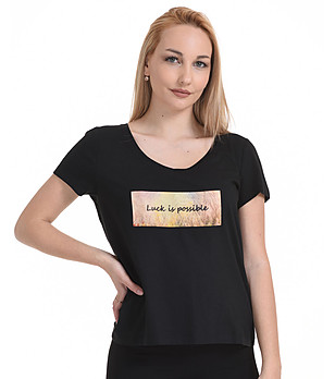 Черна дамска памучна тениска с надпис Indila снимка