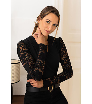 Черна дамска блуза с дантелени ръкави Imena снимка