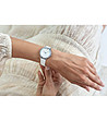 Сребрист дамски часовник с бяла кожена каишка Namia-1 снимка