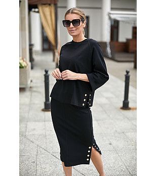 Комплект от блуза и пола в черно Nessa снимка
