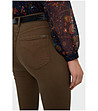 Дамски слим 7/8 памучен панталон в цвят тютюн-2 снимка