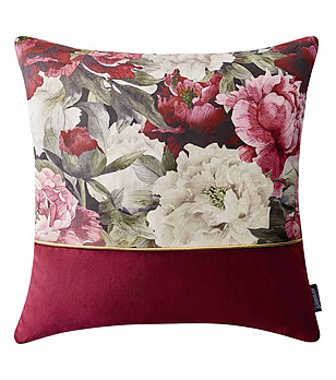 Квадратна калъфка за възглавница в бордо с принт божури Blossom снимка