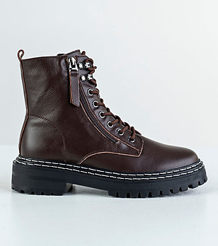 Кожени дамски боти в кафяв нюанс Aria снимка