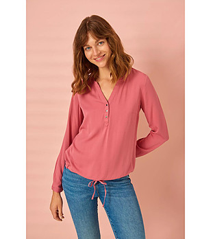 Дамска блуза в розово снимка