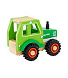 Зелен малък дървен трактор-1 снимка