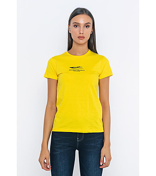 Жълта памучна дамска тениска снимка