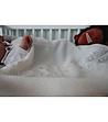 Бебешко одеяло в нюанс на цвят крем-2 снимка