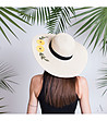 Бежова дамска шапка с жълти цветя Nely-0 снимка