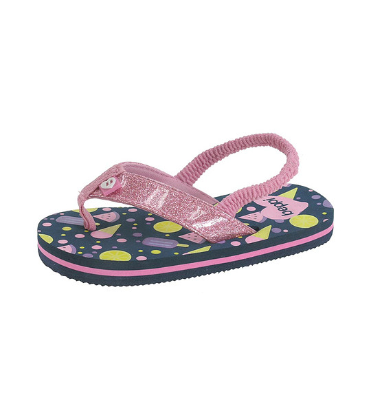 Розови детски сандали снимка