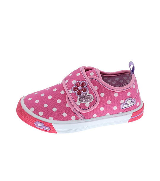 Детски розови обувки на бели точки снимка