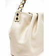 Светлобежова дамска кожена чанта-3 снимка