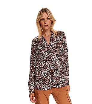 Дамска риза с леопардов принт снимка