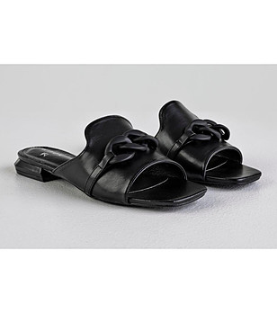 Черни дамски чехли Negra снимка