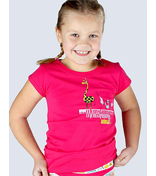 Детска памучна тениска в цвят фуксия снимка