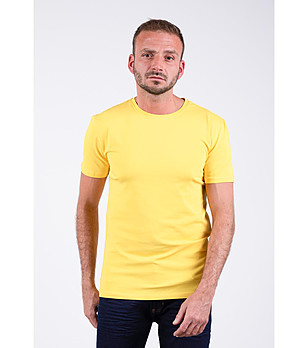 Памучна жълта мъжка тениска Chuck снимка