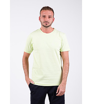 Памучна мъжка тениска в бледозелен нюанс Chuck снимка