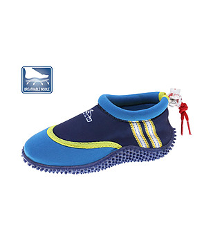 Детски аква обувки в сини нюанси снимка
