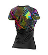 Дамска тениска в черно с цветен принт-1 снимка