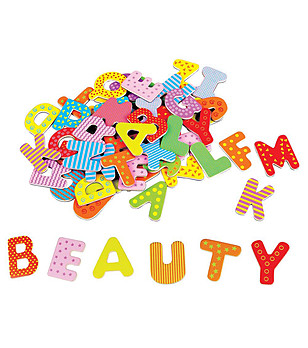 Дървени магнити Английска азбука главни букви снимка