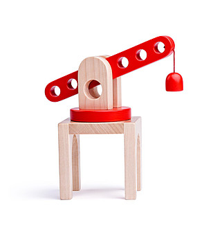 Дървен кран снимка