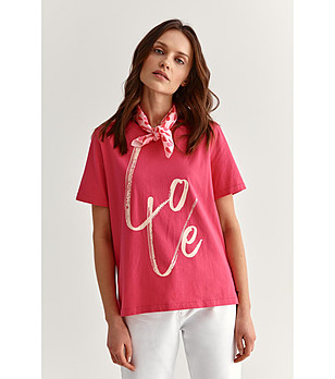 Розова дамска тениска от органичен памук с щампа Love снимка