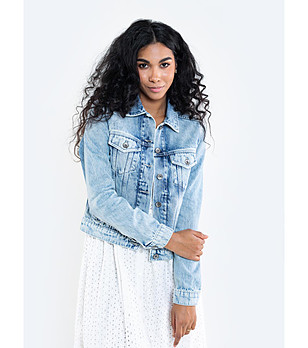 Дамско светлосиньо дънково памучно яке Josephine снимка