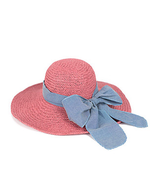 Розова дамска шапка със синя панделка Merina снимка