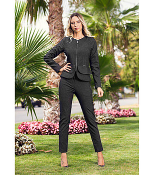 Черен елегантен комплект от сако и панталон снимка