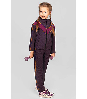 Детски спортен комплект за момиче в цвят патладжан снимка